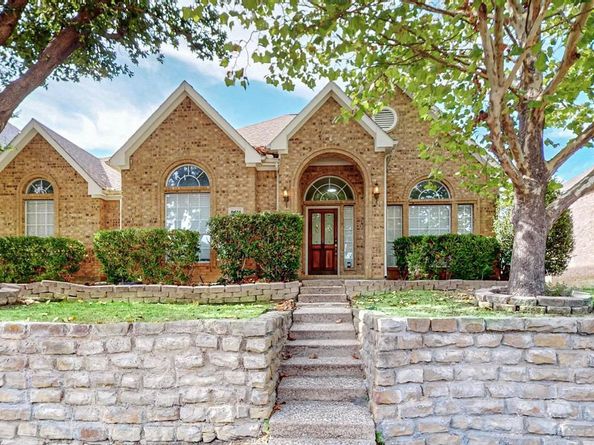 9611  Cliffside Drive , Irving Texas 75063