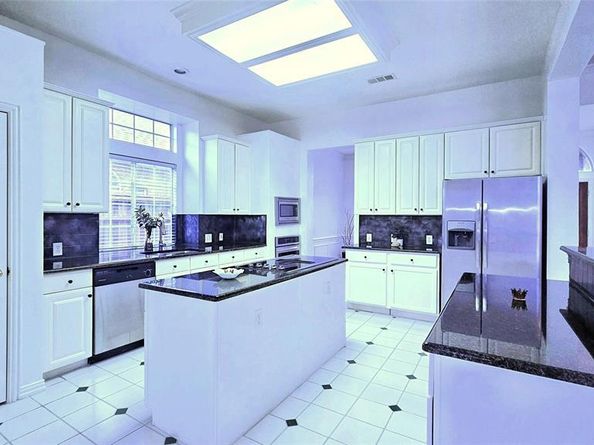 9611  Cliffside Drive , Irving Texas 75063