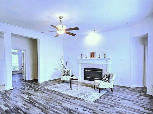 9611  Cliffside Drive , Irving Texas 75063