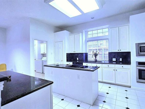9611  Cliffside Drive , Irving Texas 75063