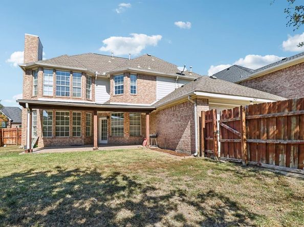 1429  Indian Springs , Carrollton Texas 75007