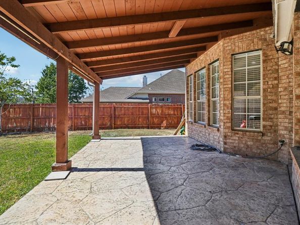 1429  Indian Springs , Carrollton Texas 75007