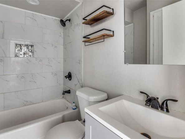 618  Cleardale Drive , Dallas Texas 75232
