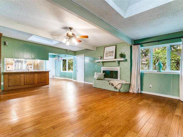 1309  Driftwood Drive , Euless Texas 76040