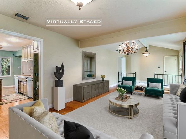 1309  Driftwood Drive , Euless Texas 76040