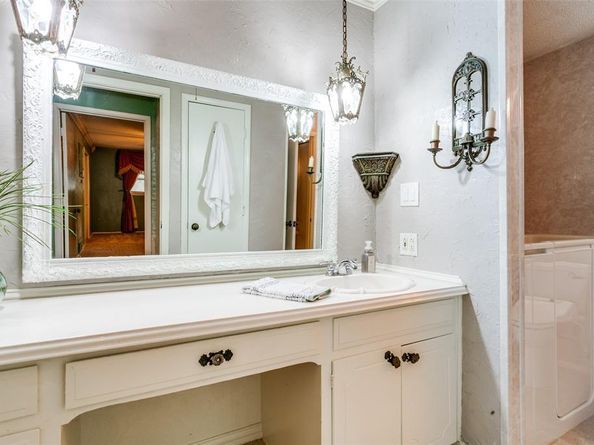 1309  Driftwood Drive , Euless Texas 76040
