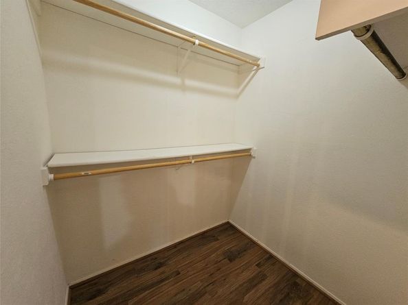 801  Wood Glen , DeSoto Texas 75115