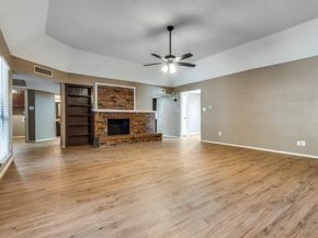 801  Wood Glen , DeSoto Texas 75115