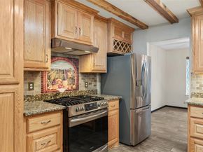 108  Silverleaf Drive , Fort Worth Texas 76112