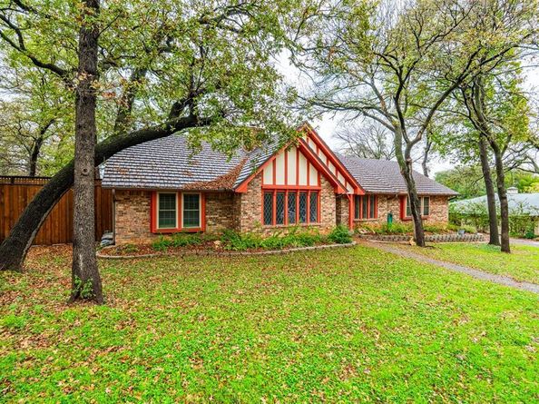 108  Silverleaf Drive , Fort Worth Texas 76112