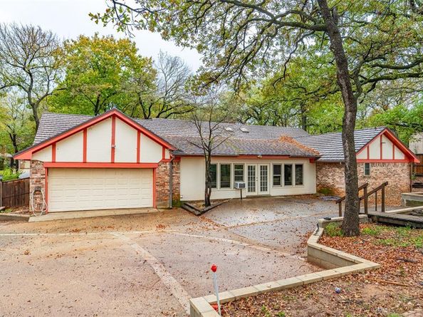 108  Silverleaf Drive , Fort Worth Texas 76112