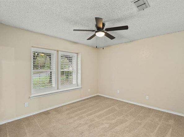 108  Silverleaf Drive , Fort Worth Texas 76112