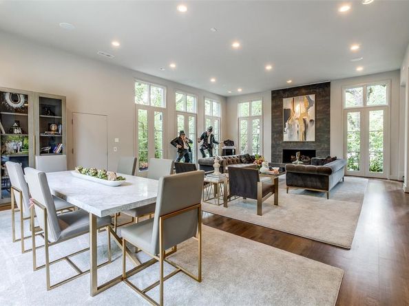 4678  Christopher Place , Dallas Texas 75204