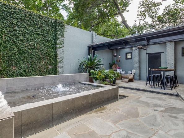 4678  Christopher Place , Dallas Texas 75204