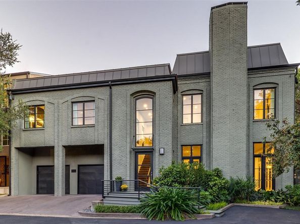 4678  Christopher Place , Dallas Texas 75204