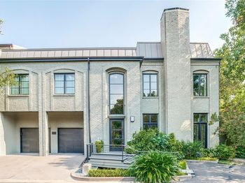 4678  Christopher Place 