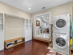 1808  Glenwick Drive , Fort Worth Texas 76114