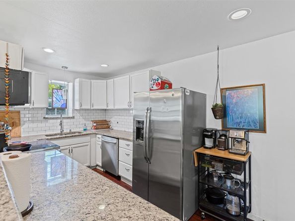1808  Glenwick Drive , Fort Worth Texas 76114