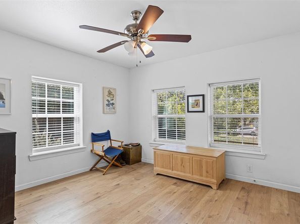 1808  Glenwick Drive , Fort Worth Texas 76114