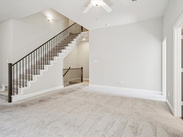 561  Reale Drive , Irving Texas 75039