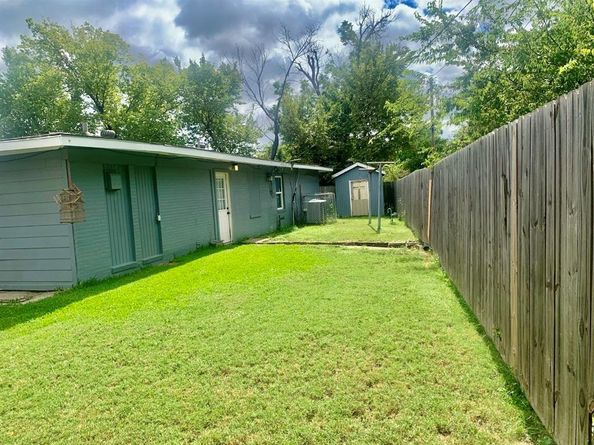 3606  Marsh Lane Place , Dallas Texas 75220
