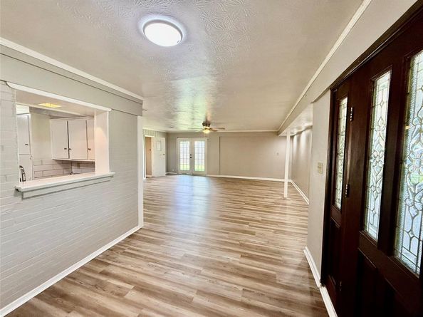 3606  Marsh Lane Place , Dallas Texas 75220