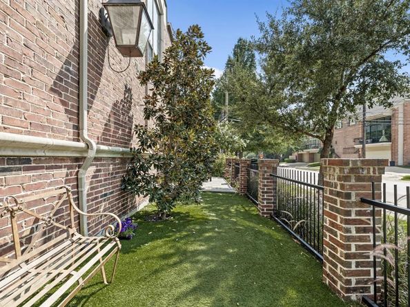 4322  Throckmorton Street , Dallas Texas 75219