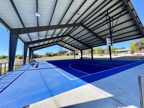 2209 W E Roberts Street , Grand Prairie Texas 75051