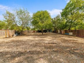 2749  Morgan Drive , Dallas Texas 75241
