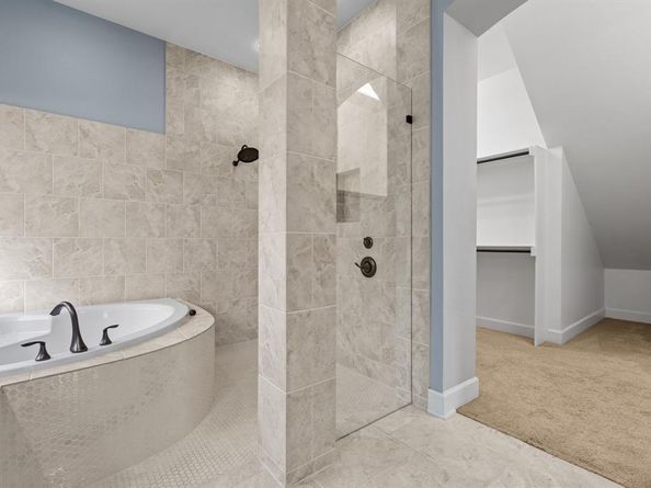 2812  Orchid Street , Carrollton Texas 75007