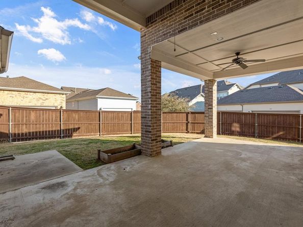 2812  Orchid Street , Carrollton Texas 75007