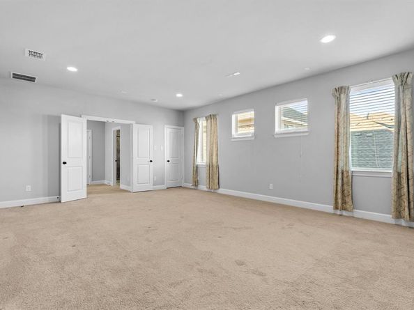 2812  Orchid Street , Carrollton Texas 75007