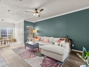 3550  Country Square Drive  111, Carrollton Texas 75006