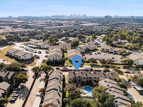 3550  Country Square Drive  111, Carrollton Texas 75006