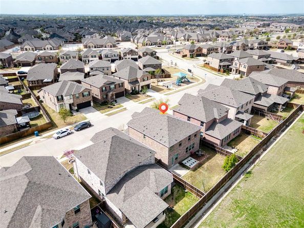 2317  Connor Way , Carrollton Texas 75010