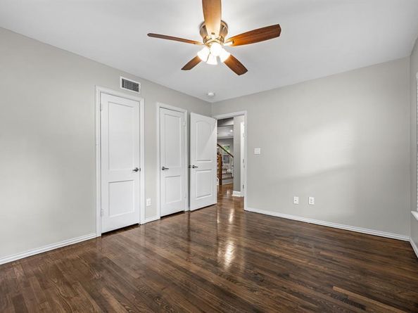 1516 S Oak Cliff Boulevard , Dallas Texas 75208