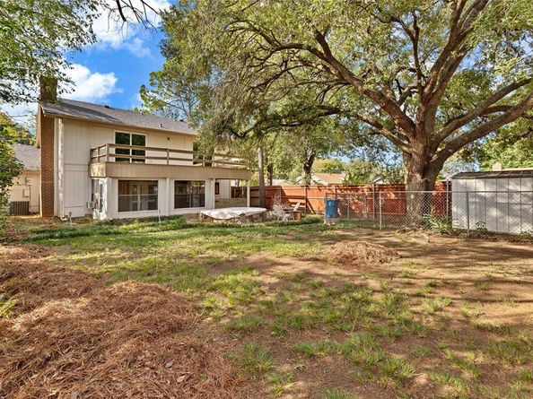 1222  Savannah Court , Flower Mound Texas 75028