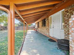 1617  Meadow lane Terrace , Fort Worth Texas 76112
