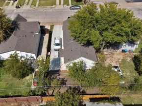 1130 E Hattie Street , Fort Worth Texas 76104