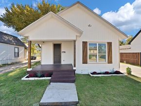 1130 E Hattie Street , Fort Worth Texas 76104