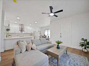 1130 E Hattie Street , Fort Worth Texas 76104