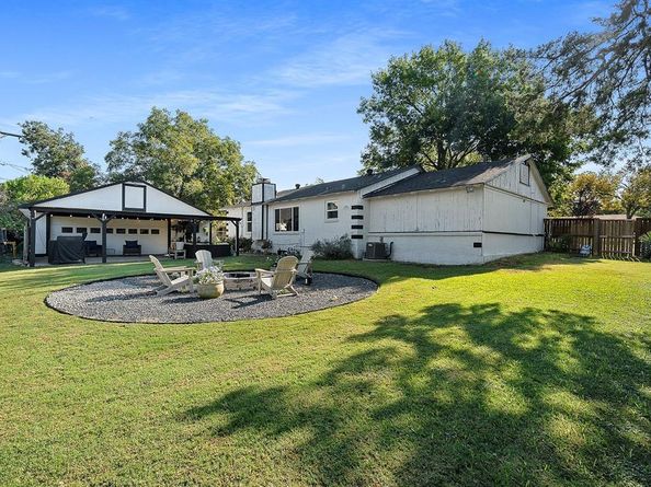 9207  Angora Street , Dallas Texas 75218