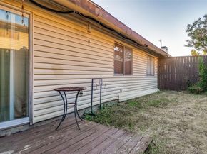 705  Valiant Circle , Garland Texas 75043