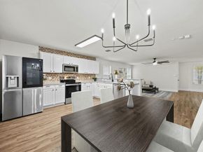 6922  Tractor Drive , Dallas Texas 75241