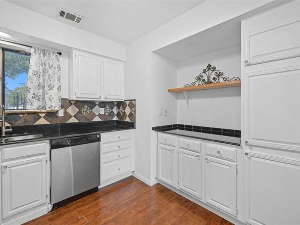 9702  Amberton Parkway , Dallas Texas 75243