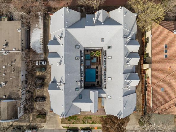 4303  Buena Vista Street  303, Dallas Texas 75205