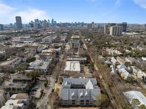 4303  Buena Vista Street  303, Dallas Texas 75205