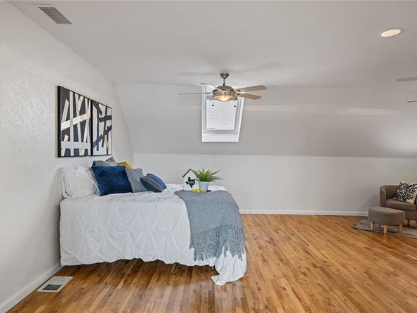 4303  Buena Vista Street  303, Dallas Texas 75205