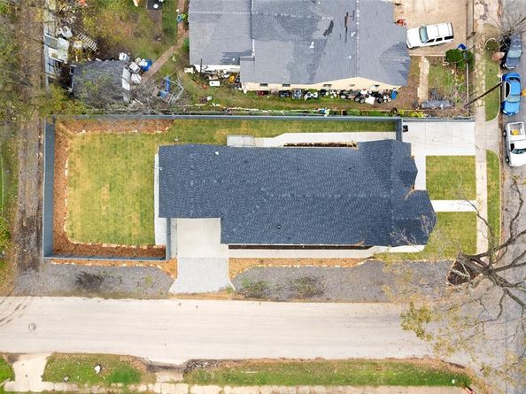 2331  Idaho Avenue , Dallas Texas 75216