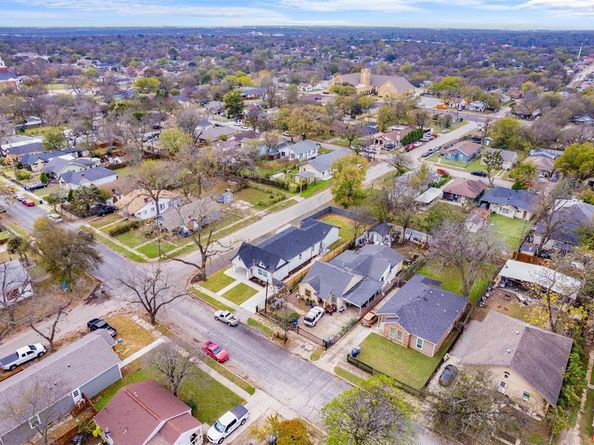 2331  Idaho Avenue , Dallas Texas 75216